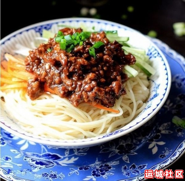 运城有哪些好吃的油泼面馆，油泼面有奖推荐