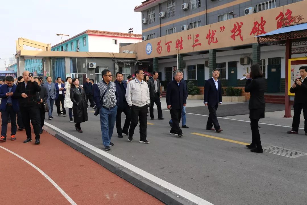 黄冈市民办教育促进会到运城市民办学校考察交流
