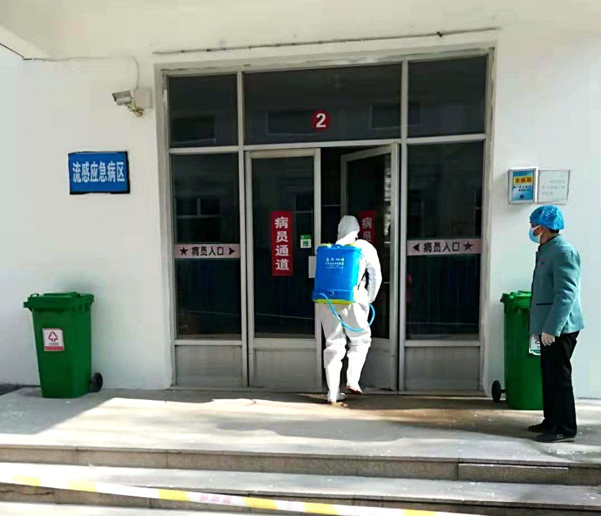 山西樱子物业管理服务公司保洁员阻击疫情绝不含糊