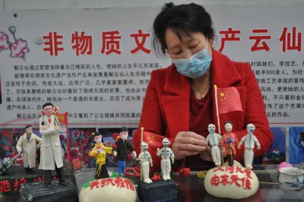 万荣面塑作品 助力抗“疫”