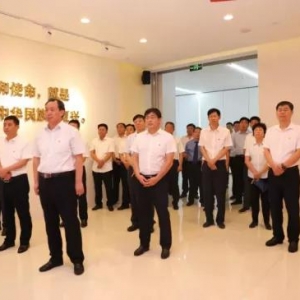 稷山县委领导在运城市廉政警示教育基地接受警示教育