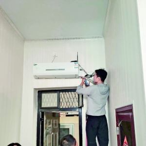 运城市无线电管理局查处盐湖区3处公寓的手机信号放大器