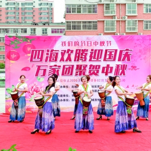 御沁园社区载歌载舞让居民感受到社区的温暖