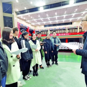 运城市蒲剧青年实验团以“回信精神”‘守正创新’