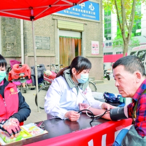 永济电机社区义诊惠民