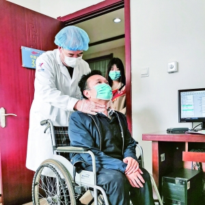 盐湖区50余名残疾人免费体检,残疾人群被重视