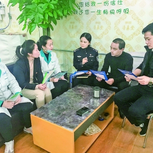 东城办河东西街社区部署防电信诈骗和禁毒专项工作
