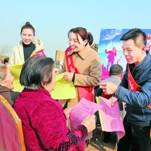 闻喜县文联宣讲十九届五中全会精神