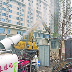 运城市同蒲铁路两侧城区段违建拆除