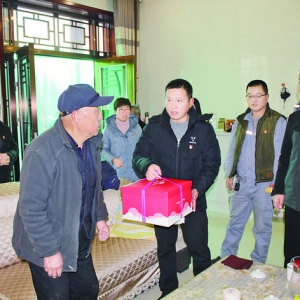 闻喜县东镇党委“六送”活动打通服务群众的“最后一公里”