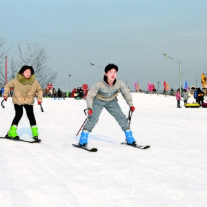 夏县小王村成了人们休闲娱乐的好去处