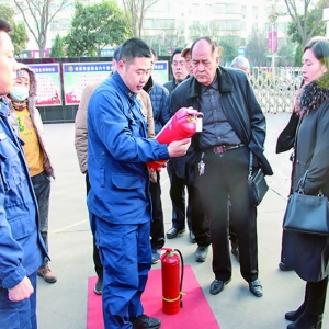 稷山消防大队组织基层网格员学习消防知识