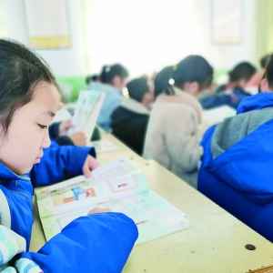 闻喜县消防救援大队组织中小学生上“寒假前最后一堂消防课”