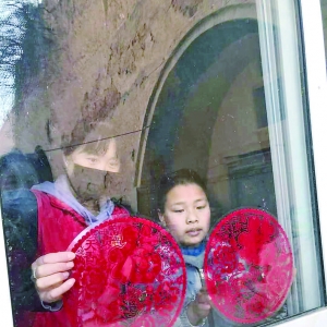 芮城县爱心公益志愿者协会线下探访部分留守儿童