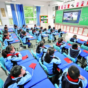 运城魏风小学线上直播讲述党史知识