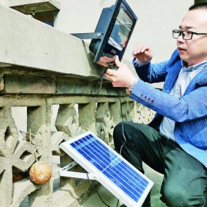 运城市慈善总会为夏县民政局捐赠600盏太阳能灯