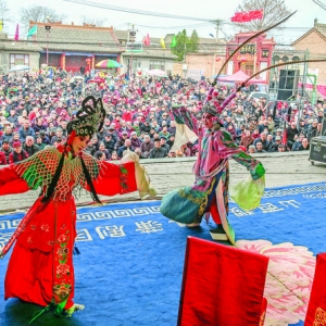 稷山县蒲剧团新编历史剧《小宴》《芦花》折子戏演出