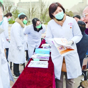 运城市口腔医院义诊活动惠及市民