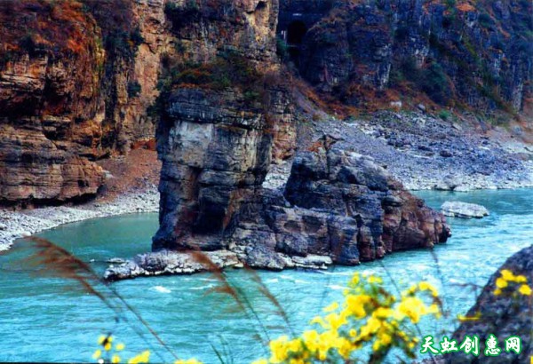 金口大峡谷：可与长江三峡比美的绝尘幽谷