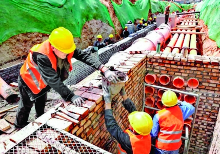 禹都大道道路提升改造项目已接近尾声