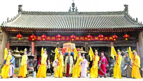 万荣后土民俗文化节开幕