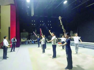 运城市新编历史剧《贤相裴度》团队厉兵秣马备战省城演出