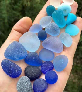 和男朋友在一起4个多月，花了男朋友4万左右多吗？