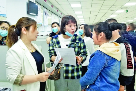 运城市残联“就业帮扶 同心圆梦”残疾人就业招聘会举行