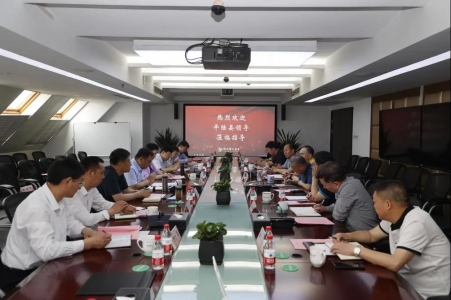 平陆县委书记赴杭州考察复晟氧化铝二期项目建设