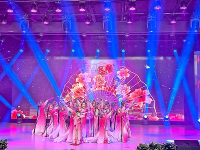 2021年盐湖区中小学艺术展演活动拉开帷幕