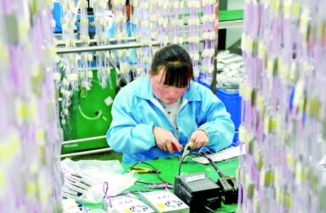 垣曲县退役军人通过兴办企业和家庭农场带动当地村民创业就业