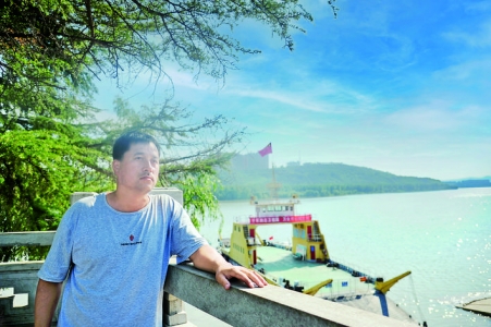 赵永革在平陆县茅津古渡话党恩