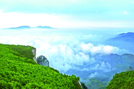 垣曲历山云海翻腾（图）