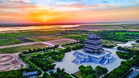 名楼登高（永济市鹳雀楼）_河东八景（九）