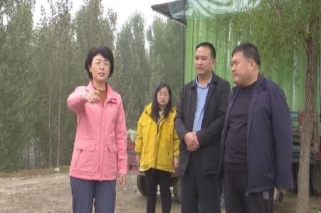 王润陪同运城市防汛督导组组长焦志宏检查指导汾河堤坝防汛工作