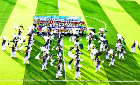 示范小学大型舞蹈，第二课堂《诗意少年》