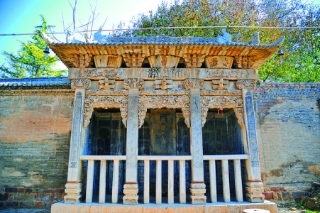 绛县南樊石牌坊及碑亭