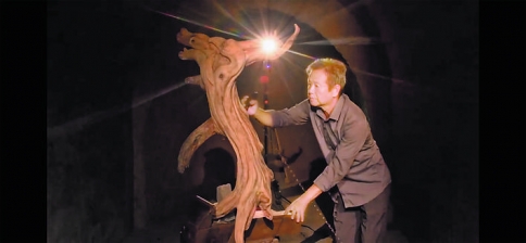 河津根雕匠人范高相