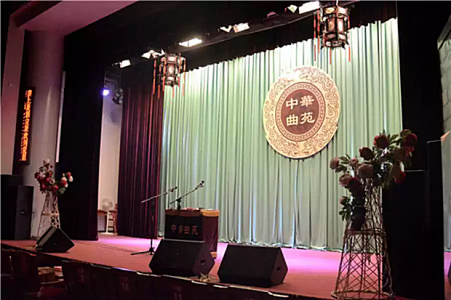天津茶馆相声那么，听一段运城茶社相声有点难