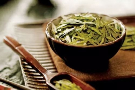 老爸喝的龙井茶，运城娃给老大卖回去了吗