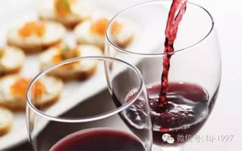 葡萄酒可以存放几年？
