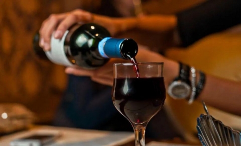 葡萄酒与白酒的区别